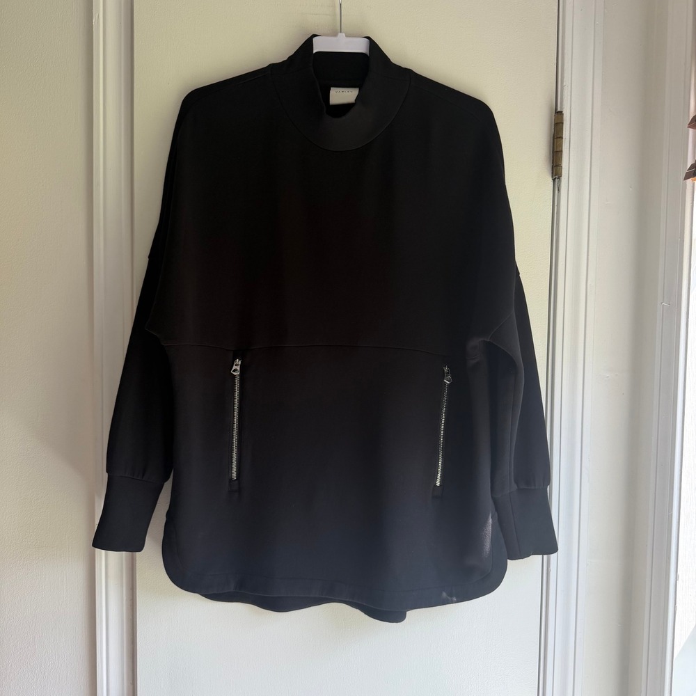 Varley Black Oversized Mock Neck Sweatshirt with Zipper Pockets Small